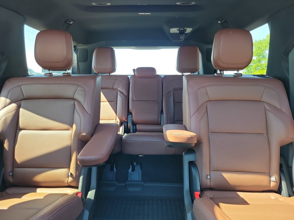 New 2026 Lincoln Navigator L Reserve AWD/4WD image 17