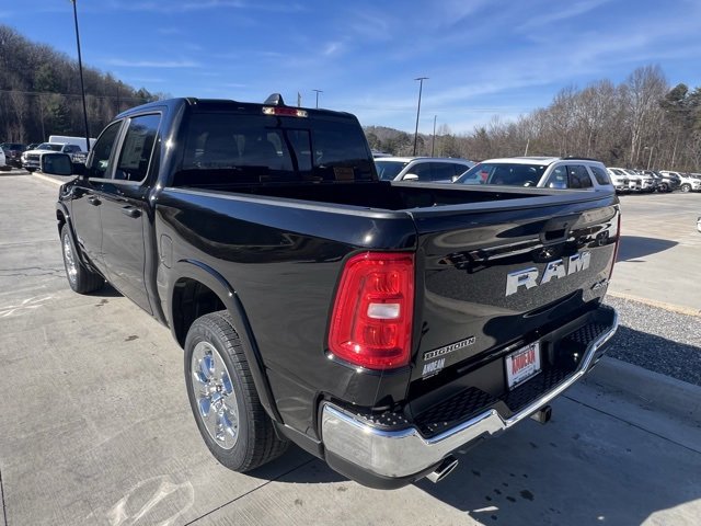 New 2026 RAM 1500 4x4 Crew Cab image 6