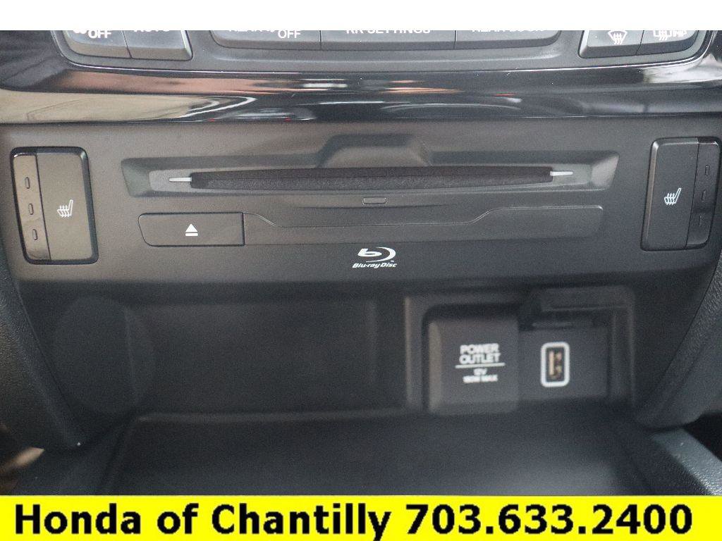 Used 2021 Honda Pilot Touring image 19