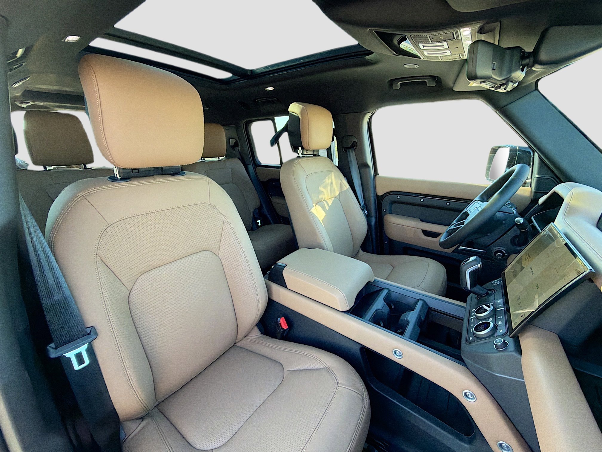 New 2026 Land Rover Defender 130 X-Dynamic SE image 14