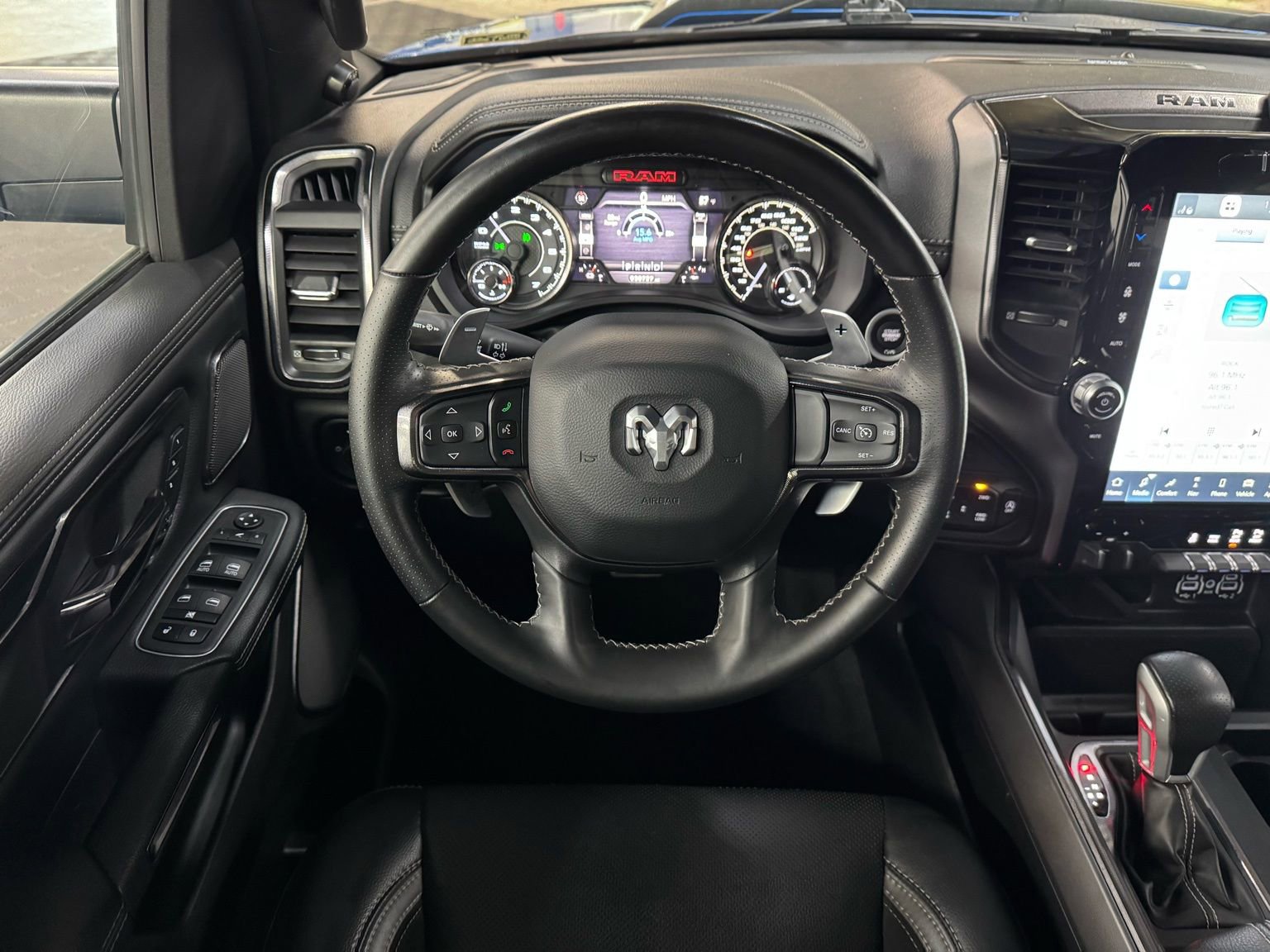 Used 2022 RAM 1500 Laramie w/ G/T Package image 18