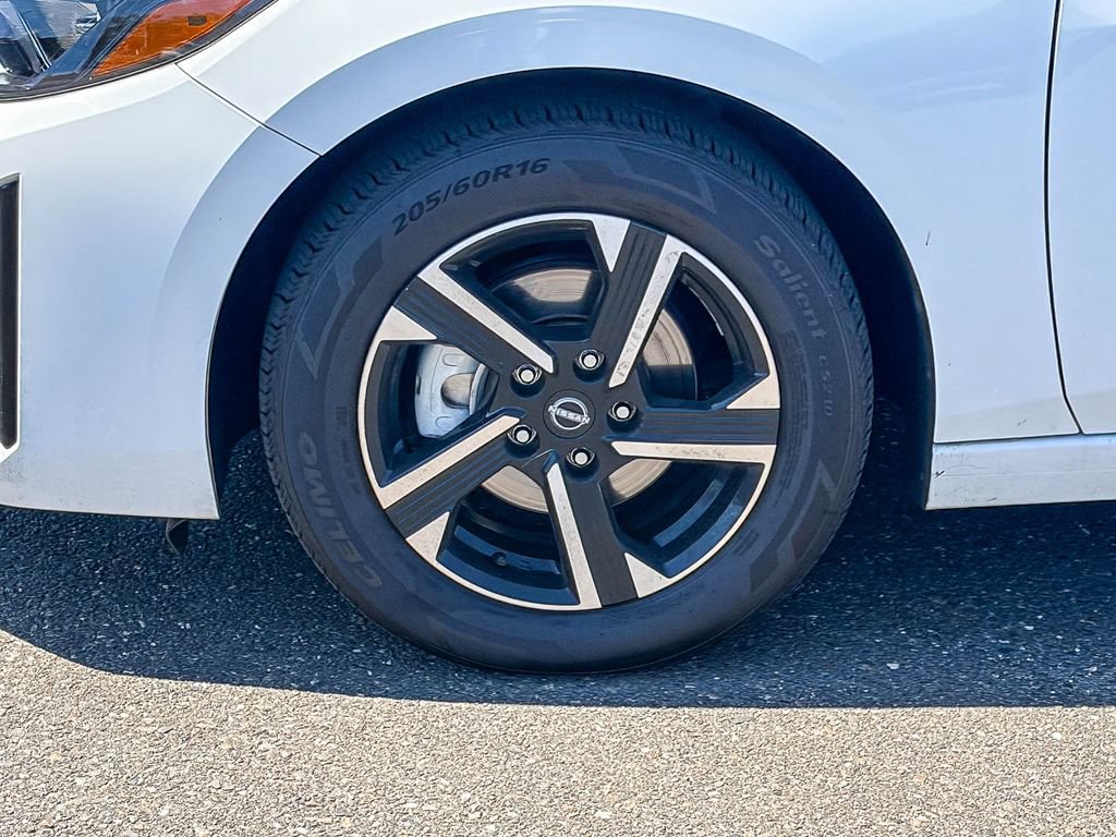 Used 2024 Nissan Sentra SV FWD image 7