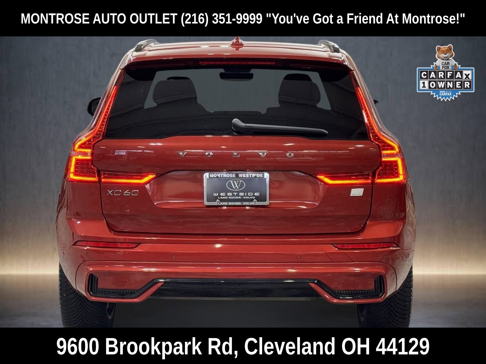 Used 2022 Volvo XC60 T8 R-Design w/ Advanced Package image 6