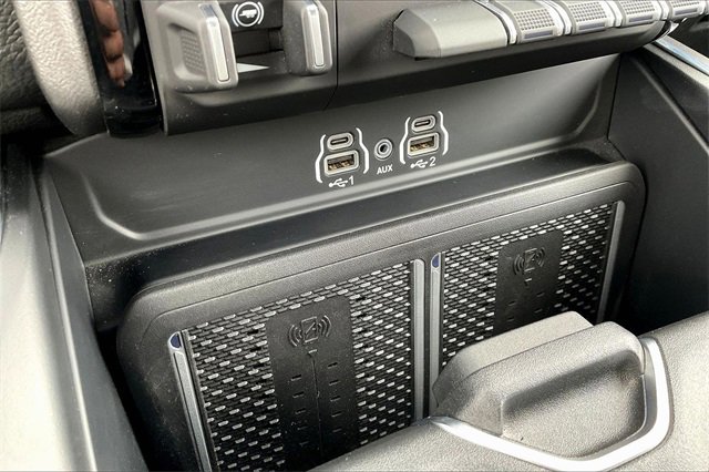 Used 2025 RAM 3500 Laramie image 24