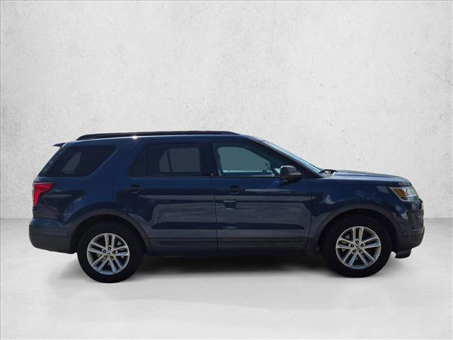 Used 2017 Ford Explorer FWD image 4