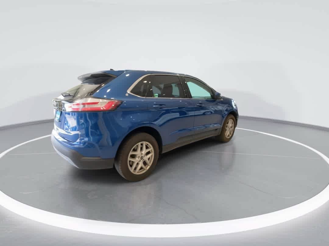 Used 2024 Ford Edge SEL AWD/4WD image 8