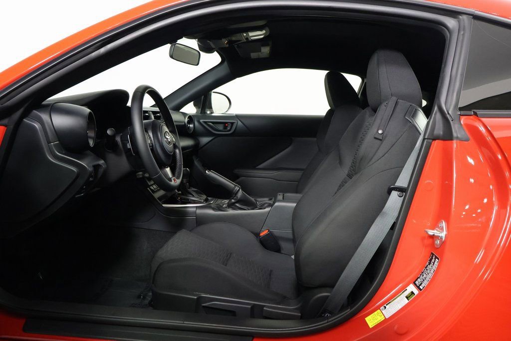 Used 2024 Toyota GR86 image 9