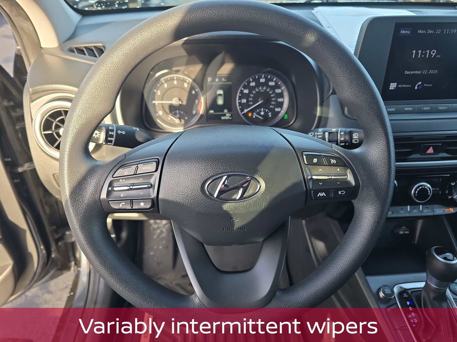 Used 2022 Hyundai Kona SEL image 16