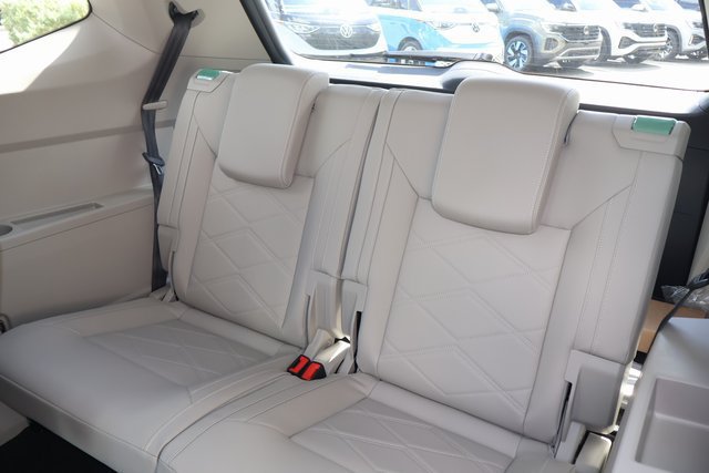 Certified 2026 Volkswagen Atlas SE FWD image 16
