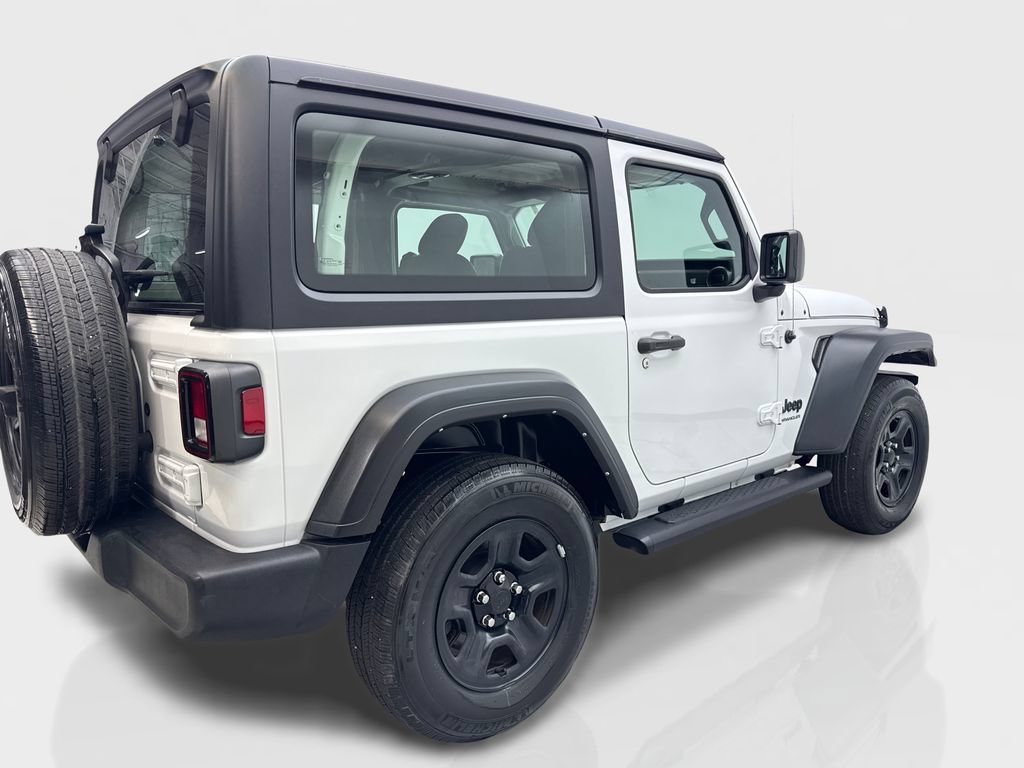Used 2022 Jeep Wrangler Sport AWD/4WD image 13