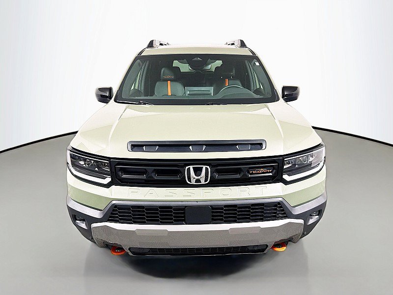 Used 2026 Honda Passport TrailSport image 2