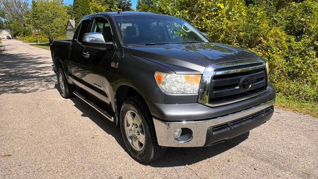 Used 2012 Toyota Tundra 4x4 Double Cab w/ SR5 Pkg image 8