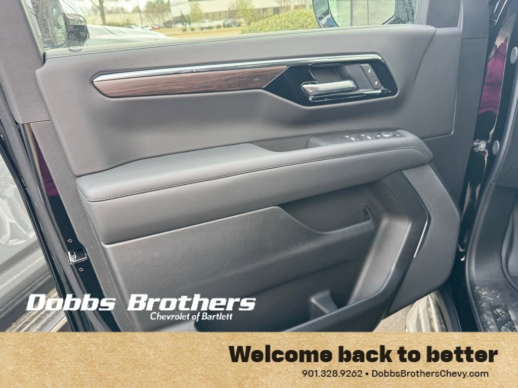 New 2026 Chevrolet Tahoe LS image 12