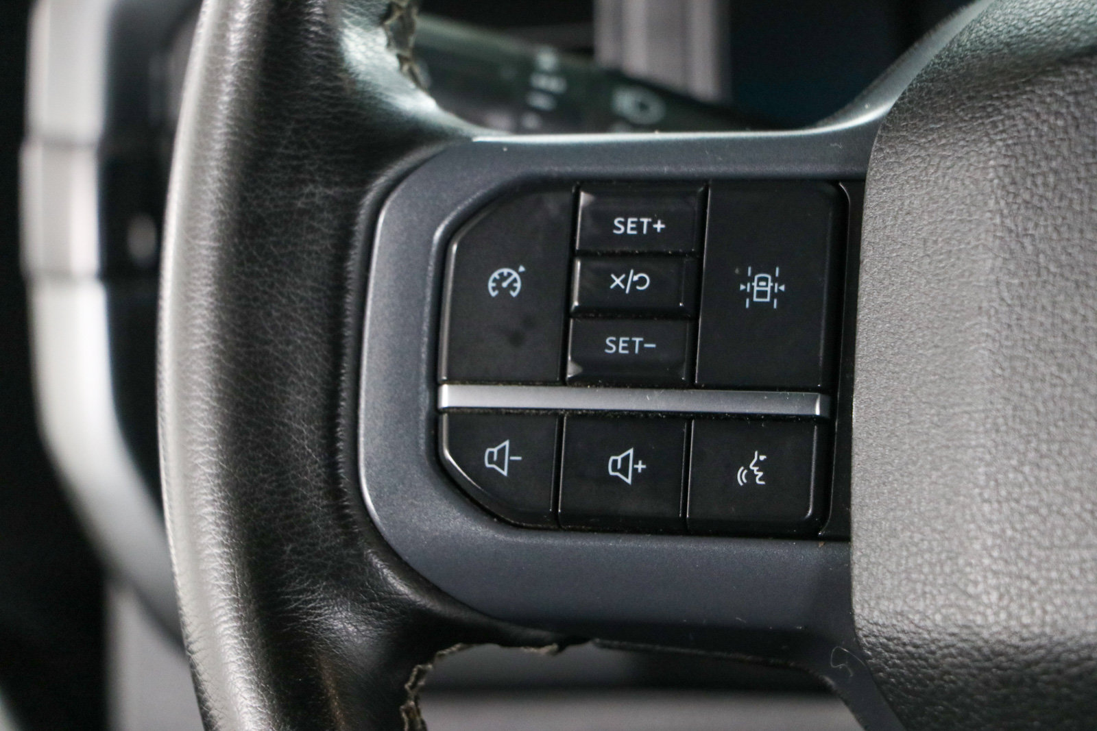 Used 2023 Ford F150 XLT w/ Equipment Group 302A High AWD/4WD image 15