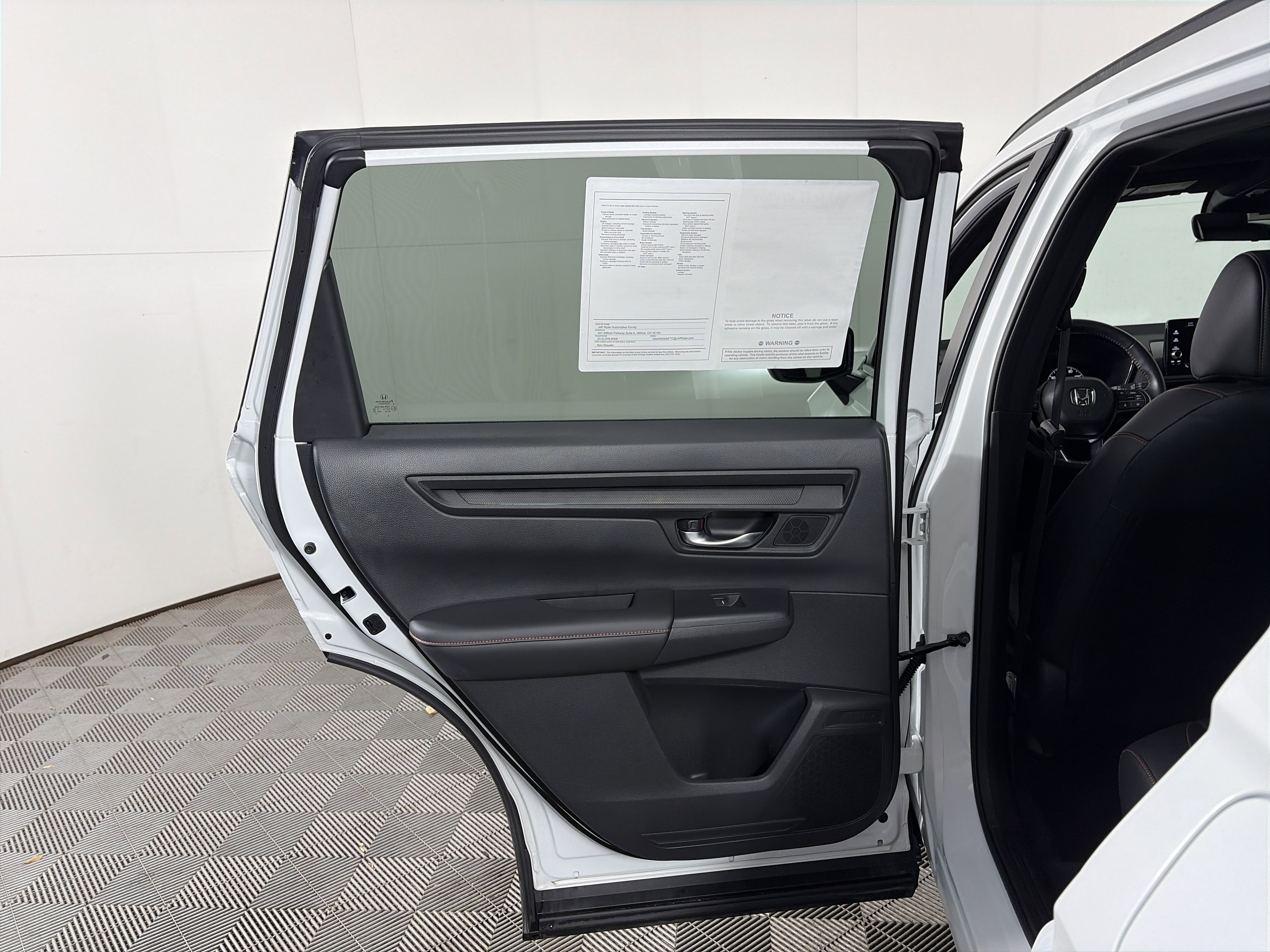 Used 2024 Honda CR-V Sport-L image 35