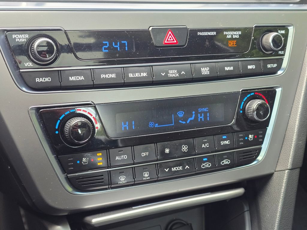 Used 2015 Hyundai Sonata Limited 2.0T image 40