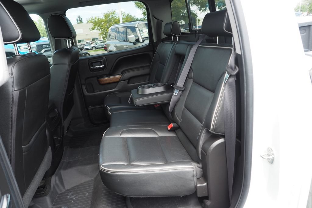 Used 2017 Chevrolet Silverado 1500 High Country AWD/4WD image 16