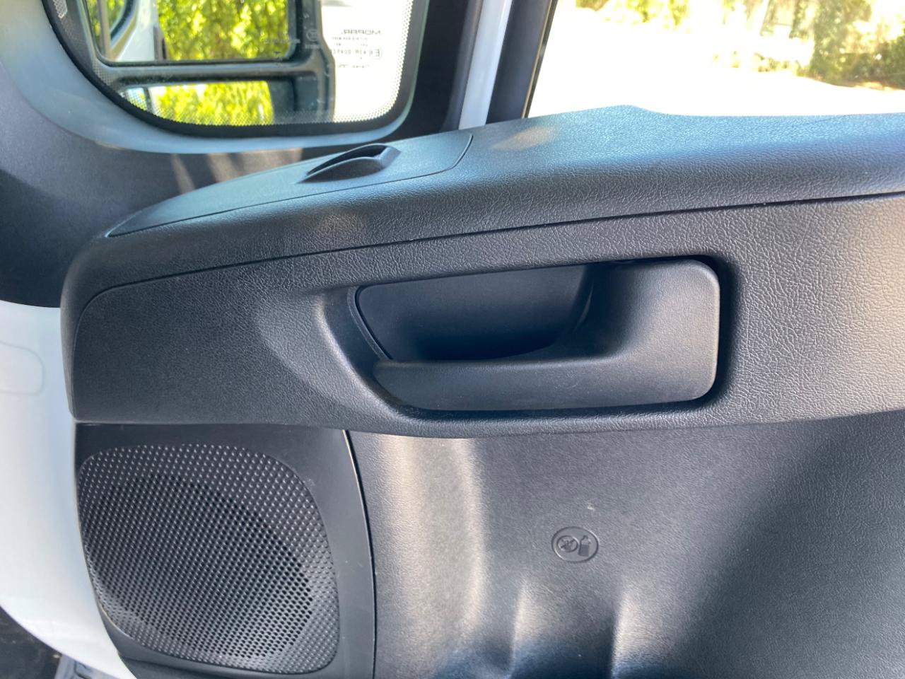Used 2025 RAM ProMaster 2500 w/ U-Haul Equipment Group FWD image 31
