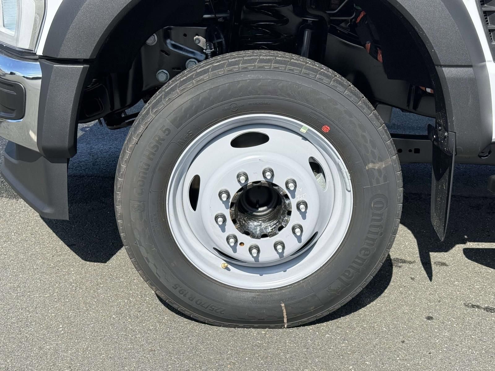 New 2026 Ford F450 XL RWD image 7