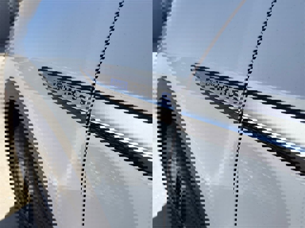 Used 2022 Volkswagen ID.4 Pro S image 31