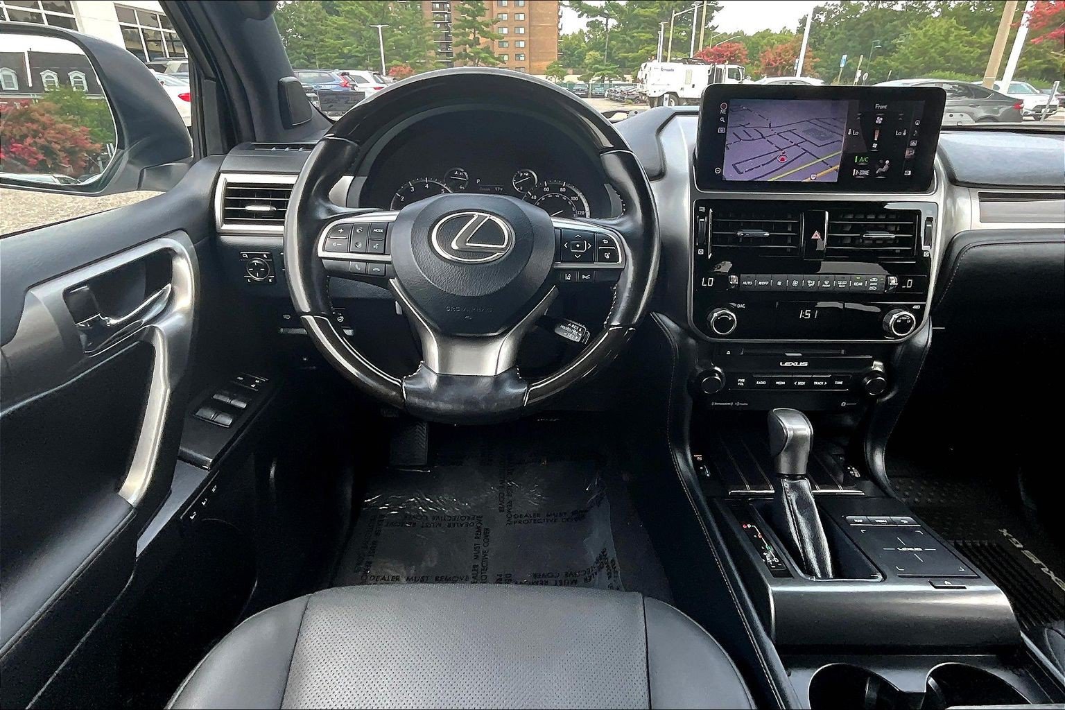 Used 2023 Lexus GX 460 Premium w/ Premium Package AWD/4WD image 5