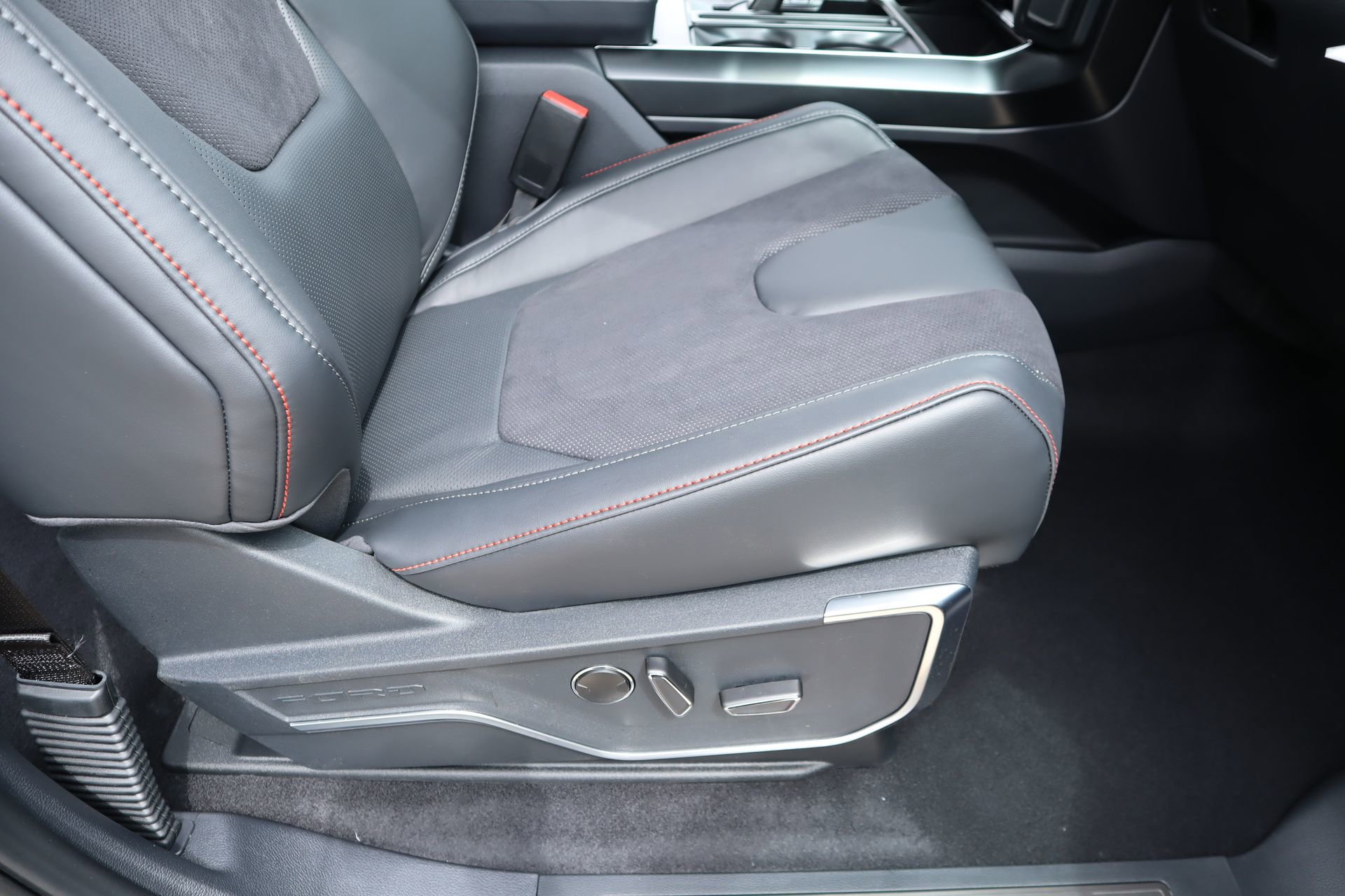 New 2026 Ford F150 Raptor image 15