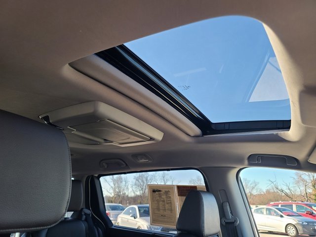 Used 2019 Honda Odyssey Elite image 9