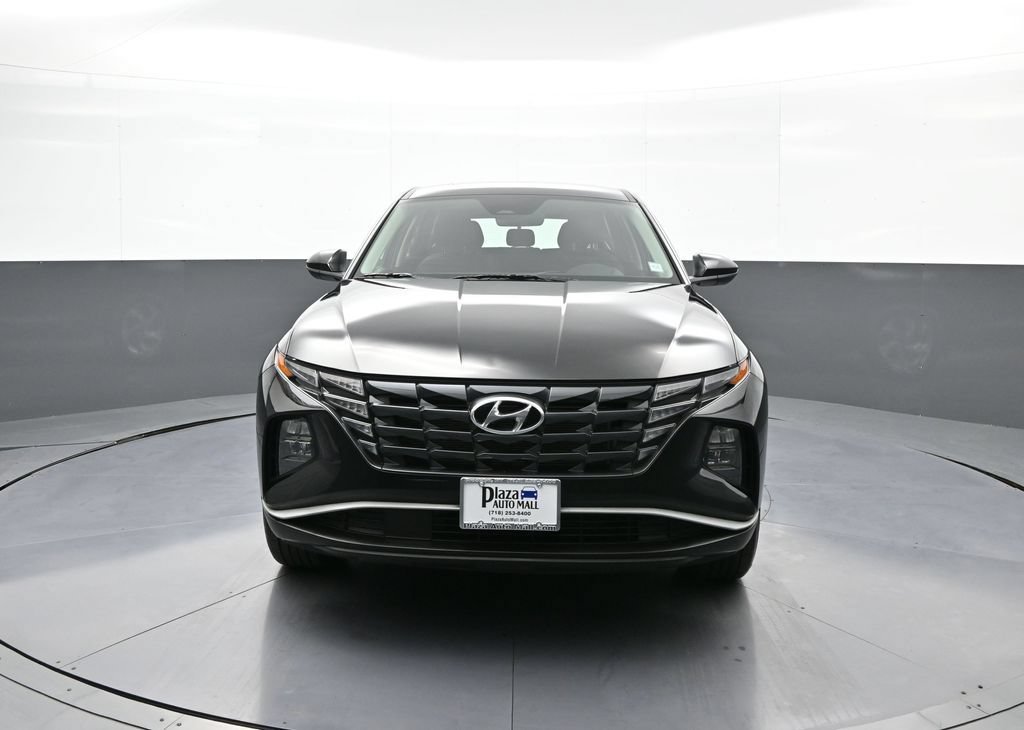 Certified 2022 Hyundai Tucson SE AWD/4WD image 2
