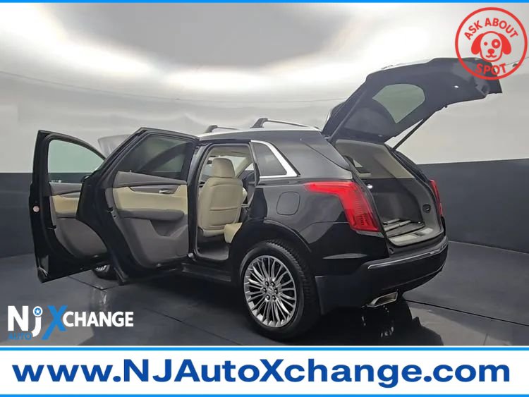 Used 2017 Cadillac XT5 Premium Luxury FWD image 33
