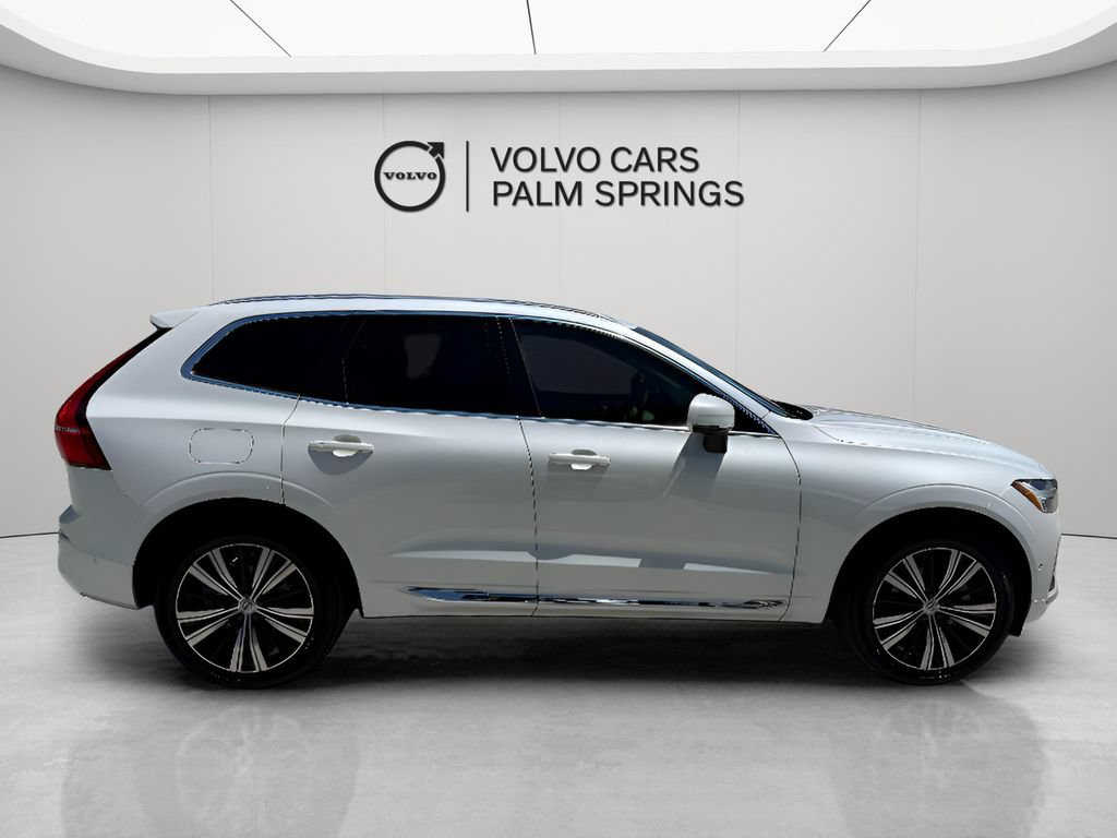 Used 2023 Volvo XC60 B5 Plus w/ Protection Package AWD/4WD image 12