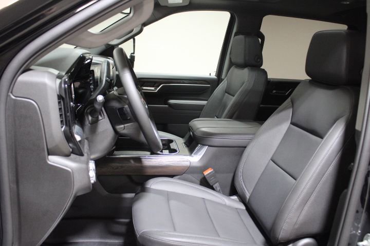 New 2026 GMC Sierra 2500 SLT w/ SLT Premium Package AWD/4WD image 19