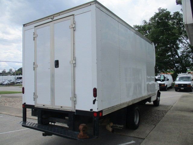 Used 2020 Chevrolet Express 4500 w/ Power Convenience Package image 4