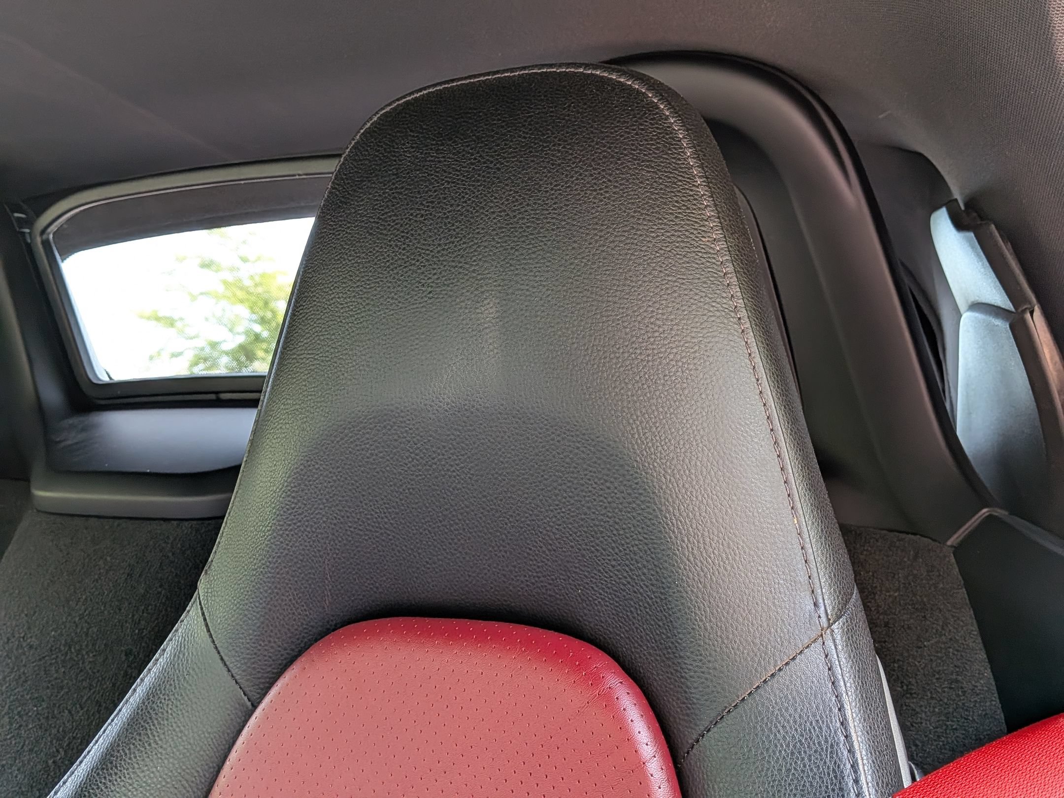 Certified 2019 Porsche 718 Boxster RWD image 6