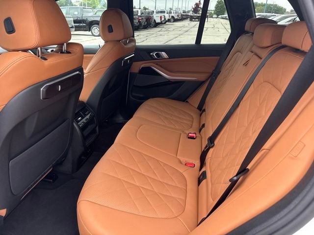 Used 2026 BMW X5 xDrive40i AWD/4WD image 17