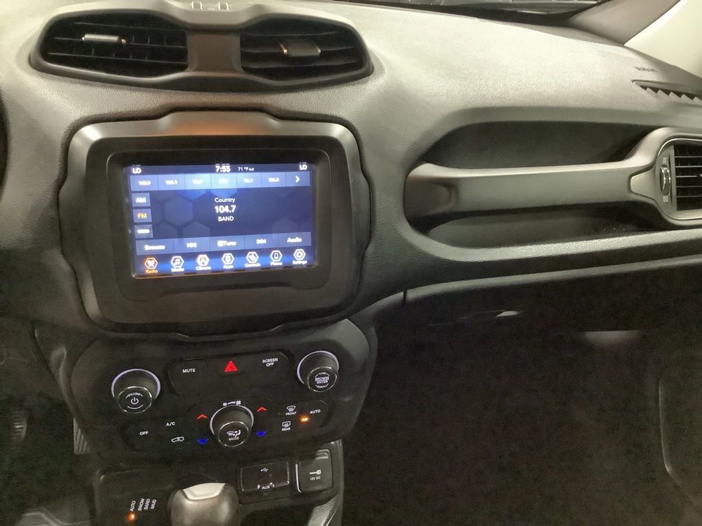 Used 2020 Jeep Renegade Limited image 15