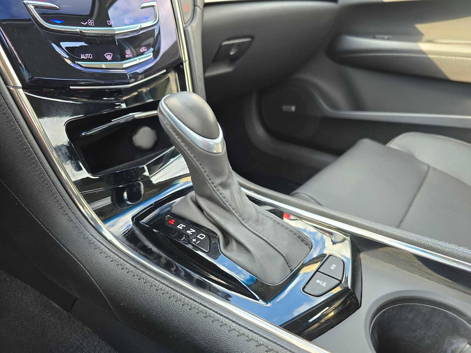 Used 2014 Cadillac ATS Luxury w/ Sun And Sound Package image 37