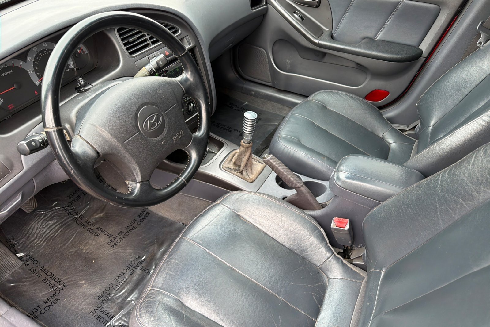 Used 2002 Hyundai Elantra GT FWD image 11