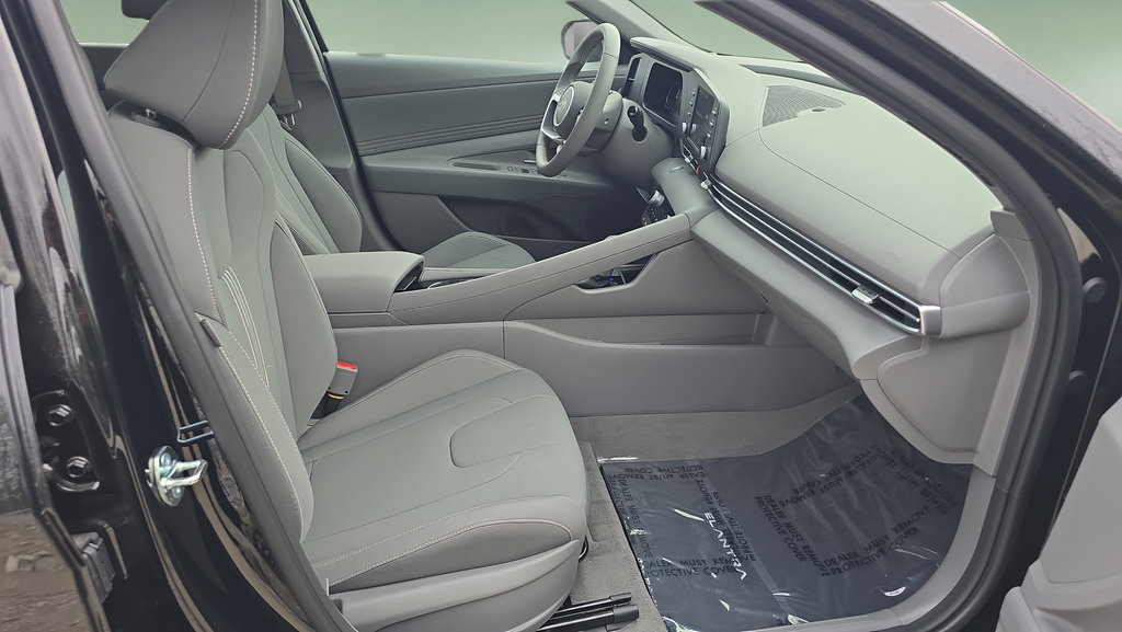 New 2026 Hyundai Elantra SEL Sport Premium w/ Cargo Package FWD image 24