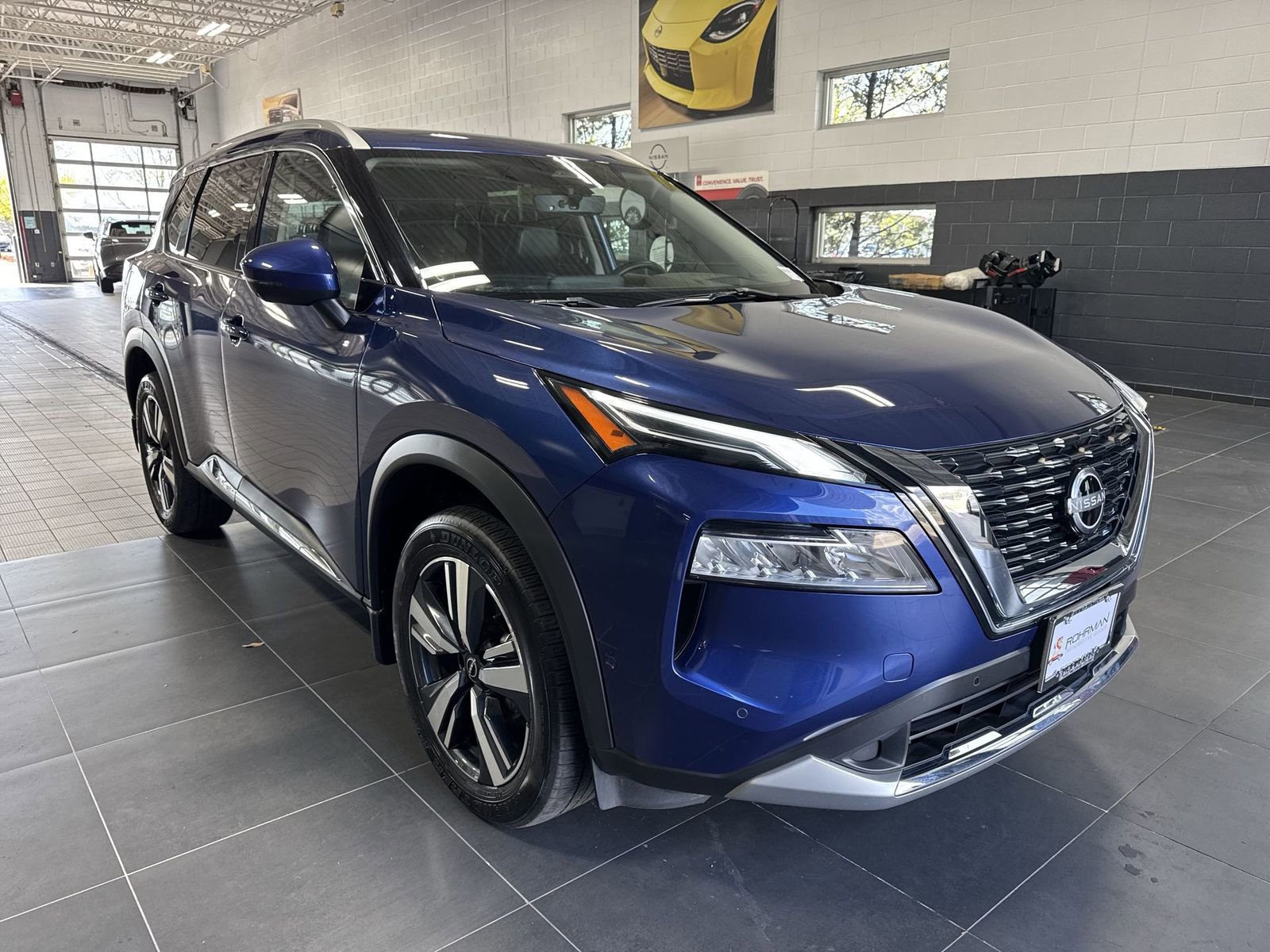 Certified 2023 Nissan Rogue Platinum w/ Platinum Premium Package AWD/4WD image 12