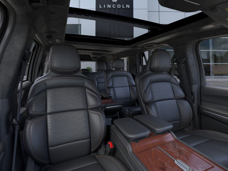 New 2025 Lincoln Navigator L Black Label image 10
