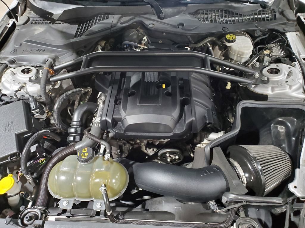 Used 2018 Ford Mustang Coupe w/ Equipment Group 101A image 40