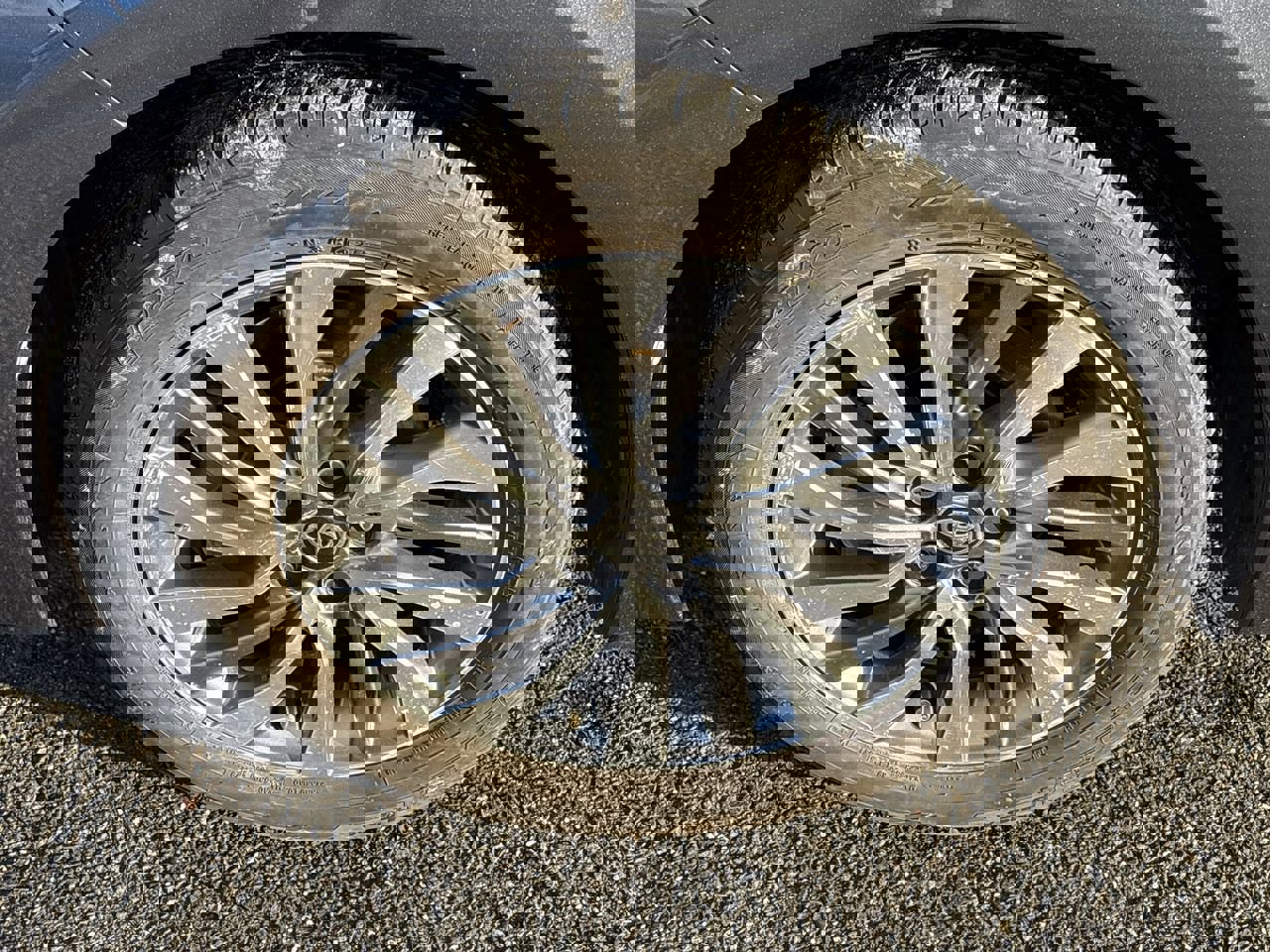 Used 2019 Toyota Corolla XLE image 10