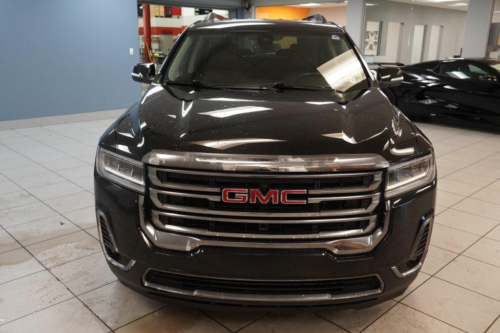 Used 2021 GMC Acadia AT4 w/ LPO, Floor Liner Package AWD/4WD image 17