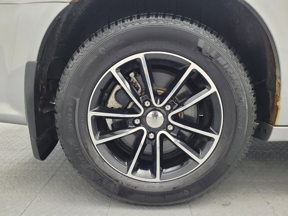 Used 2016 Dodge Grand Caravan SE FWD image 31