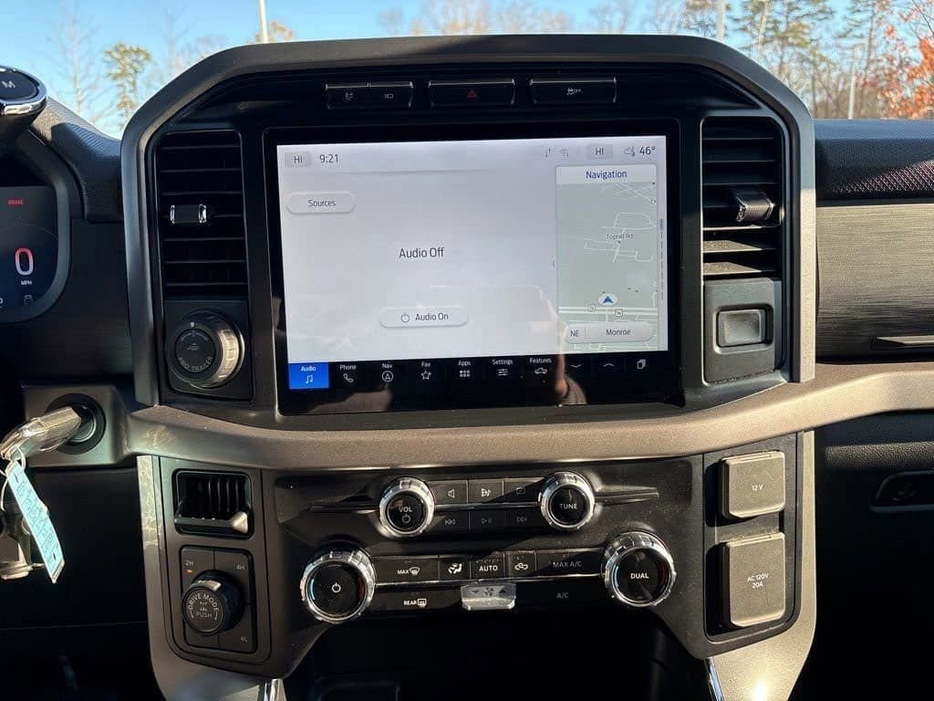 Used 2024 Ford F150 XLT w/ Mobile Office Package image 24