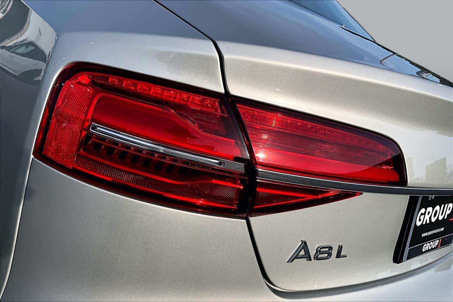 Used 2017 Audi A8 L 4.0T w/ Rear Seat Comfort Package AWD/4WD image 29