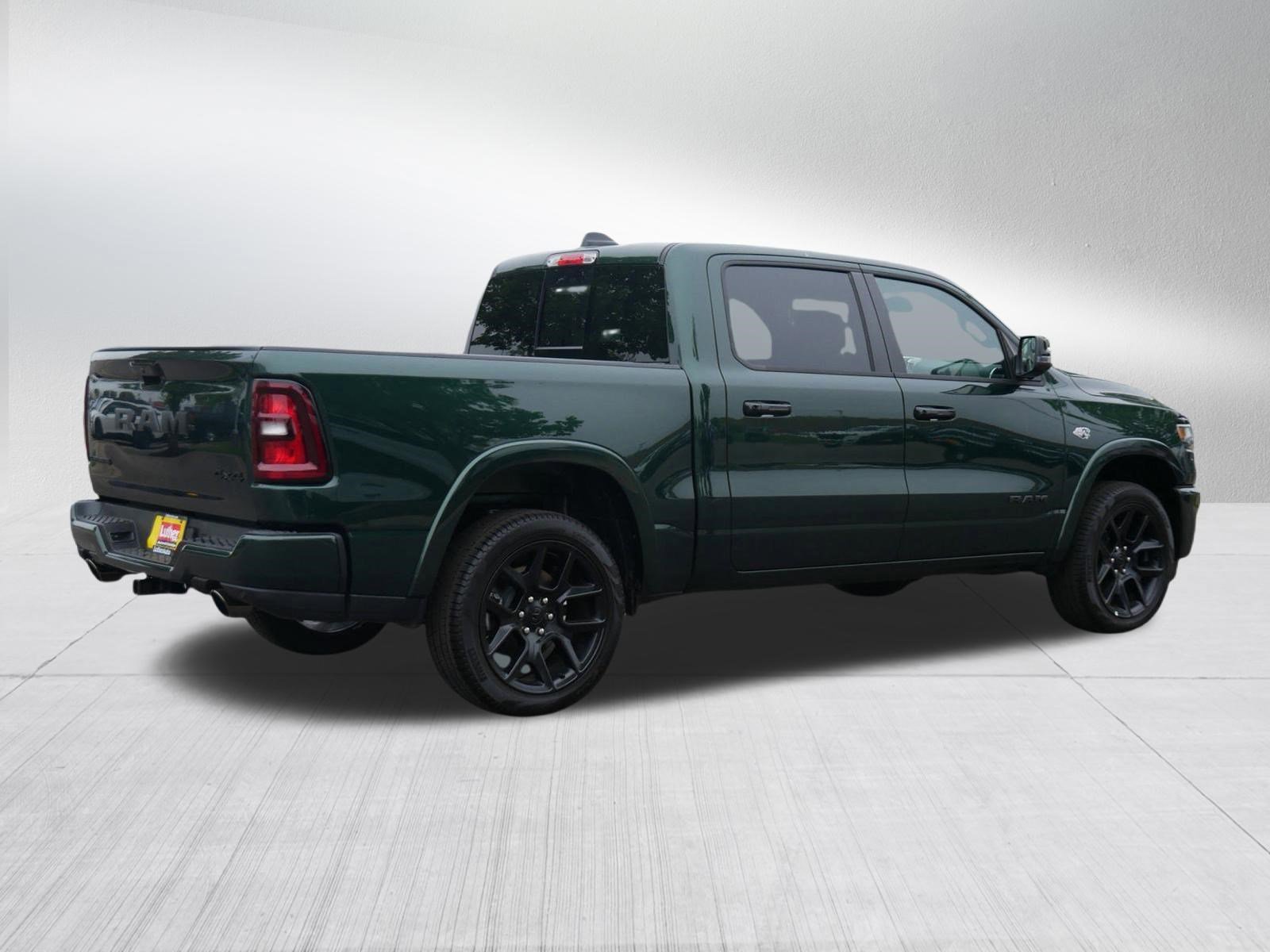 New 2026 RAM 1500 Laramie AWD/4WD image 7