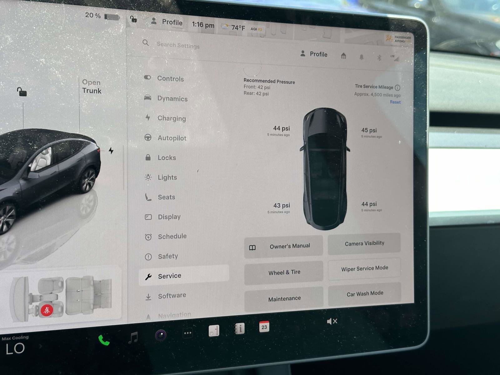 Used 2022 Tesla Model Y Long Range AWD/4WD image 31