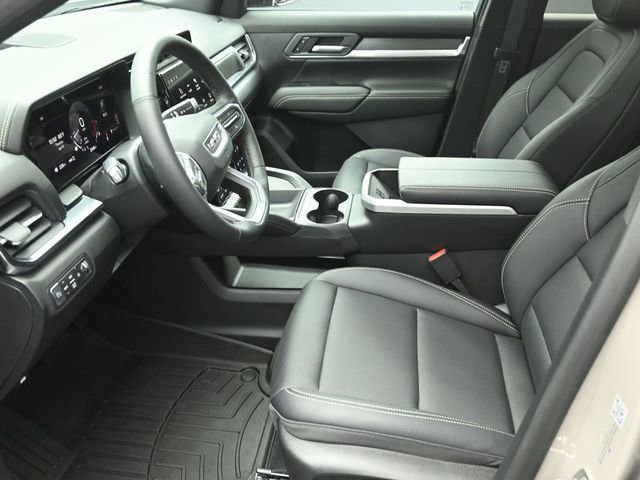Used 2026 GMC Terrain Elevation w/ Elevation Premium Package AWD/4WD image 10