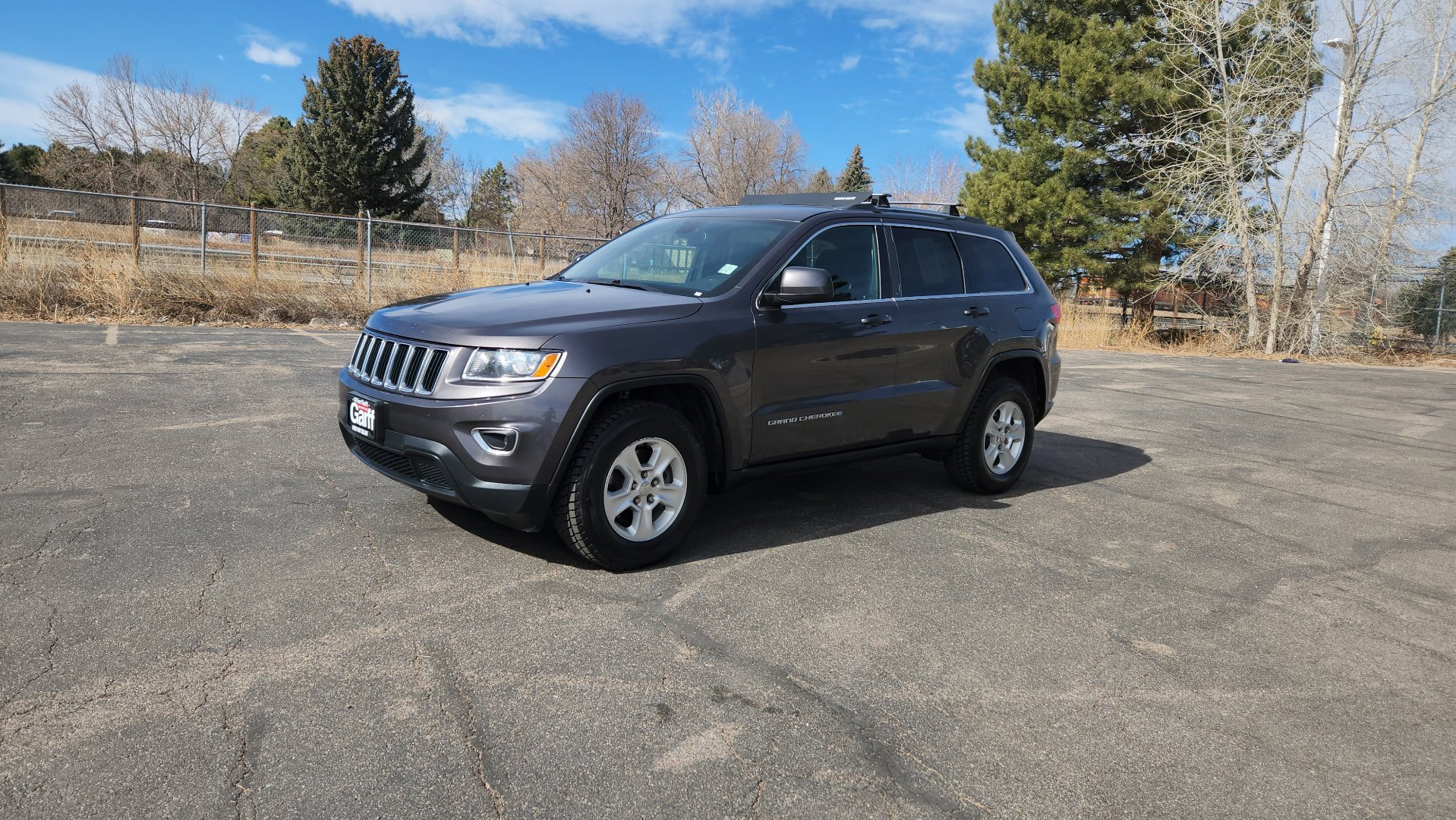 Used 2016 Jeep Grand Cherokee Laredo w/ Quick Order Package 23E image 2